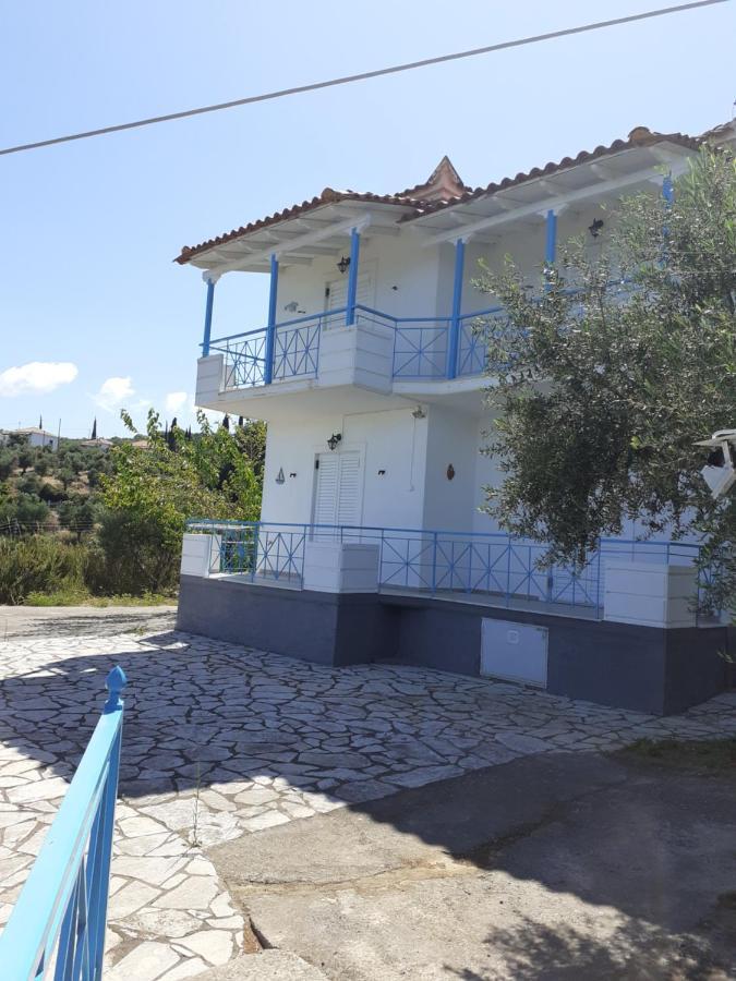 Coral Villas Kómboi Extérieur photo