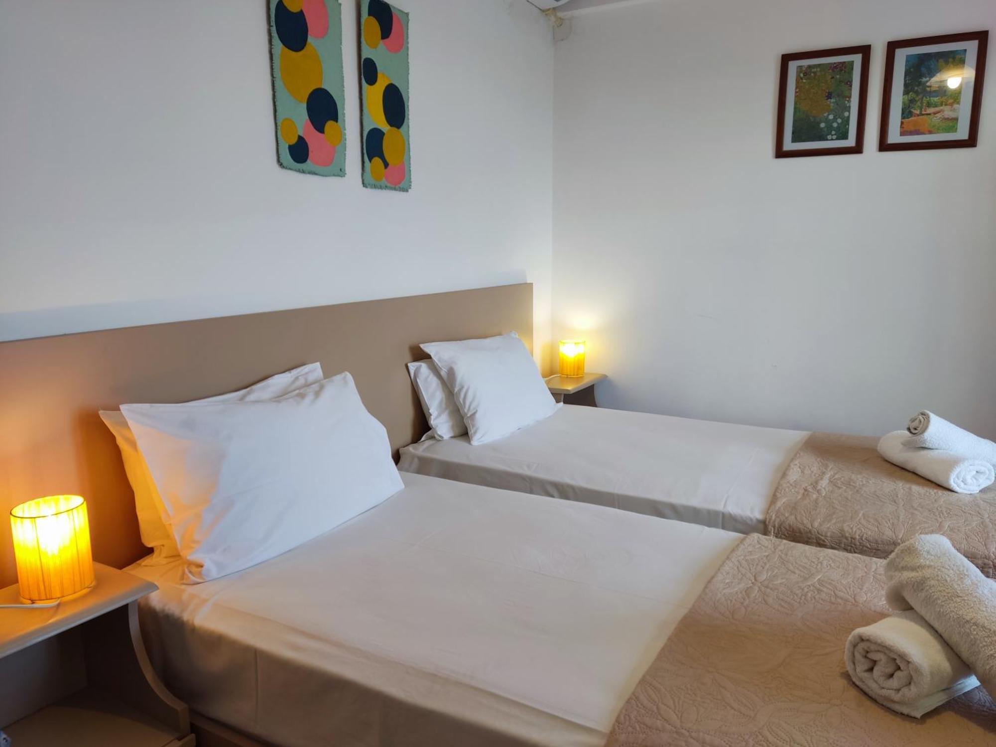 Coral Villas Kómboi Extérieur photo